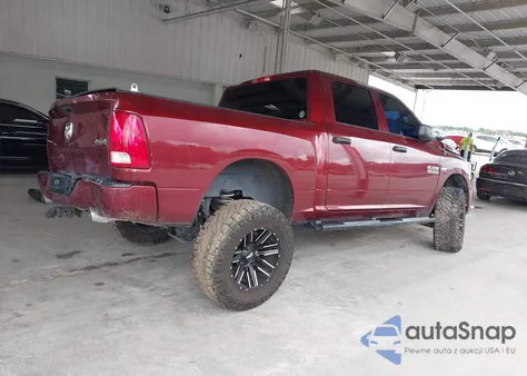 2016 Ram 1500 Express z USA, uszkodzony, nr VIN 3C6RR7KT8GG266019